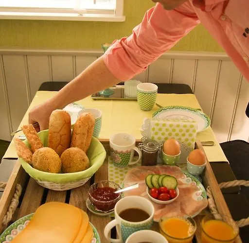 Bed & Breakfast Bij Janzen *