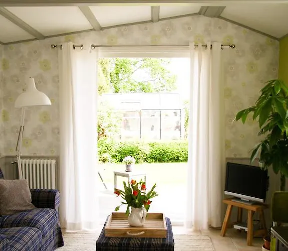 Bed & Breakfast Bij Janzen לינה וארוחת בוקר *